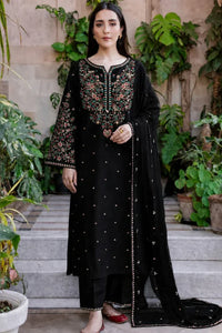 BT-2800 Unstitched Fully Embroidered Lawn Suit With Embroidered Bamber Chiffon Dupatta