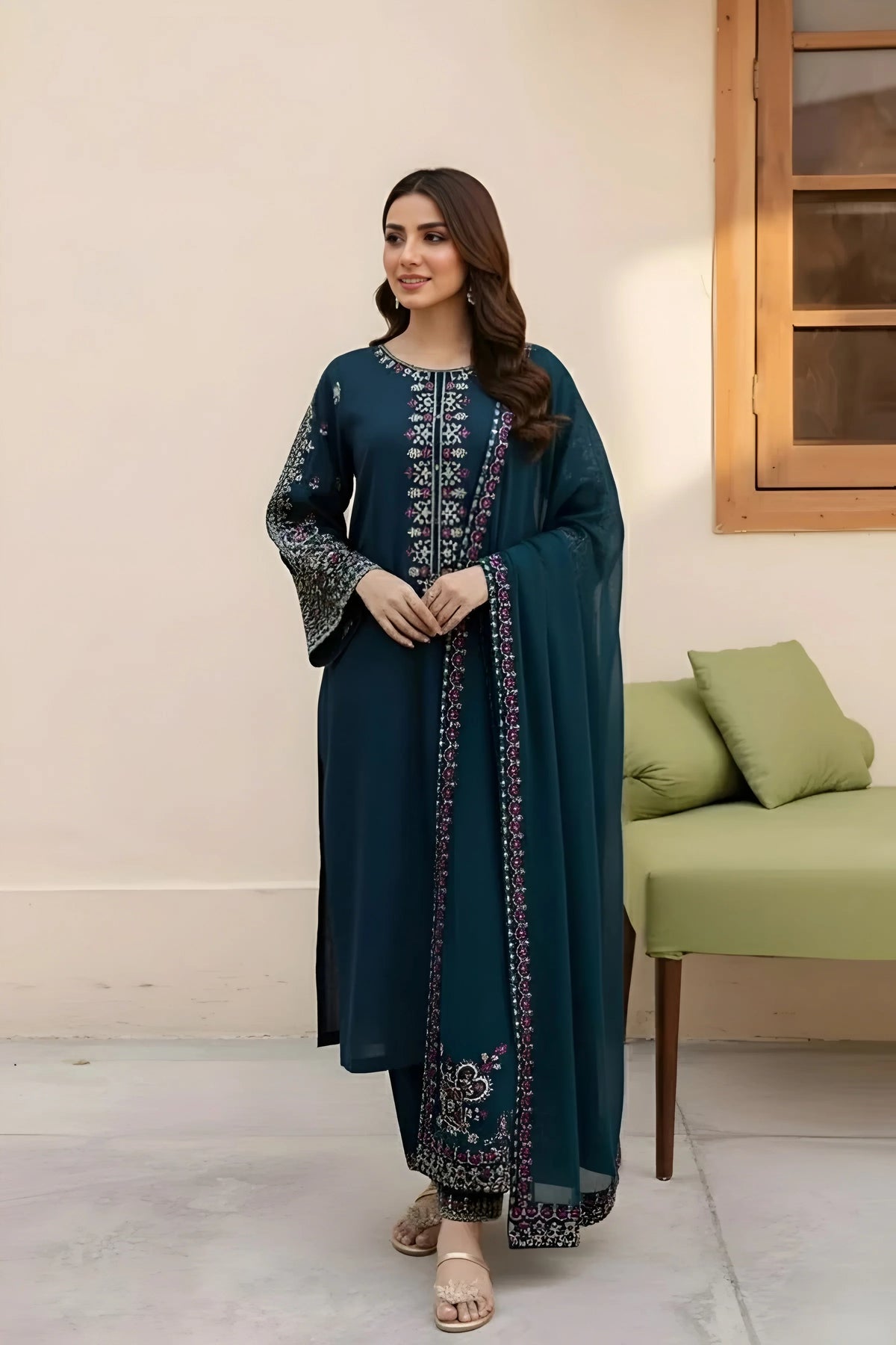 SR-LM585 Unstitched Embroidered Lawn Suit 3pc With Bamber Chiffon Embroidered Dupatta