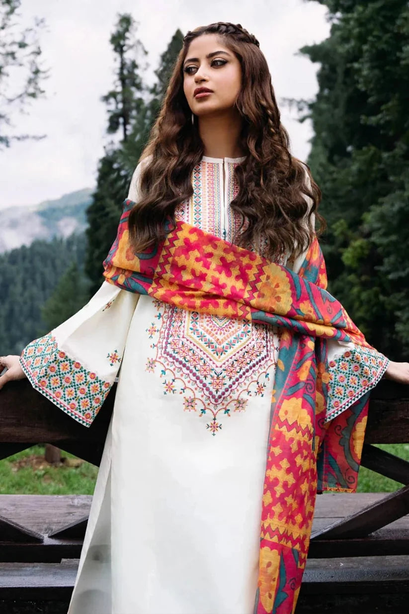 Sapphire Embroidered Dhanak Three Piece SPD-13