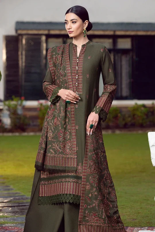 BR-925 Dhanak Embroidered Suit with Dhanak Embroidered Shawl