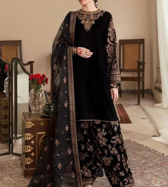 BR_804 Sequence Embroidered 9000 Micro Velvet 3Pc With Organza Embroidered Dupatta