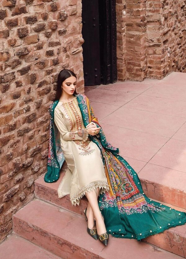 RM670 Dhanak Embroidered Suit With Digital Printed Wool Shawl
