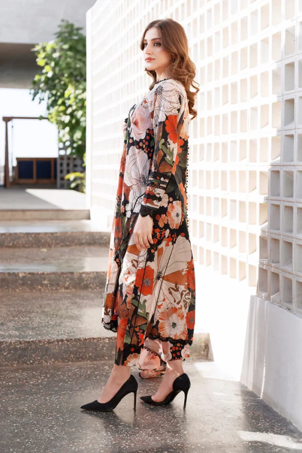 BQ-40 Digital Printed Khaddar Suit 3pc with Khaddar Digital Printed Dupatta & Embroidered Patches