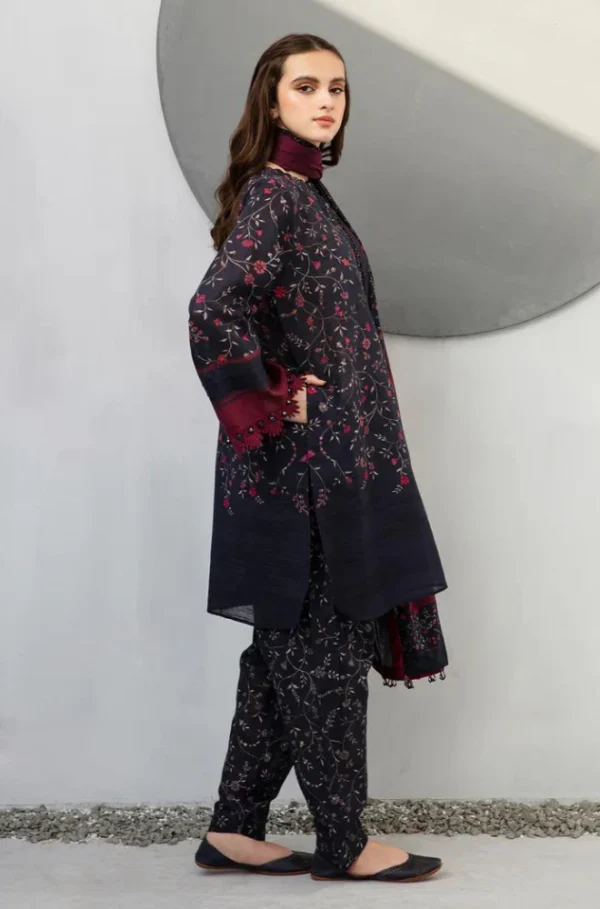 BQ-406 Digital Printed Khaddar 3Pc Suit With Digital Printed Khaddar Dupatta