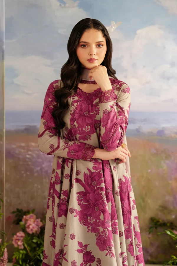 IZ-72 Digital Printed Khaddar Suit 3pc with Khaddar Digital Printed Dupatta & Embroidered Patches