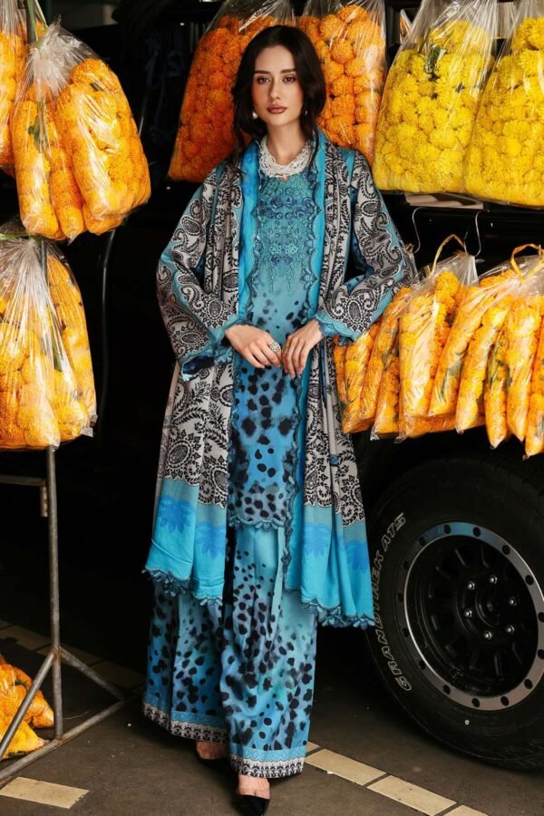 CH-80 Digital Printed Khaddar Suit 3pc with Khaddar Digital Printed Dupatta & Embroidered Patche