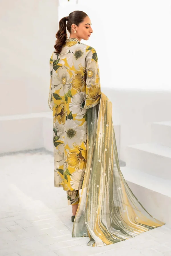 3 Piece Unstitched Embroidered Khaddar Suit ( Printed Khaddar Dupatta )
