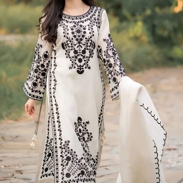 AA-21 Lawn Embroidered 3pc Suit With Bamber Chiffon Embroidered Dupatta