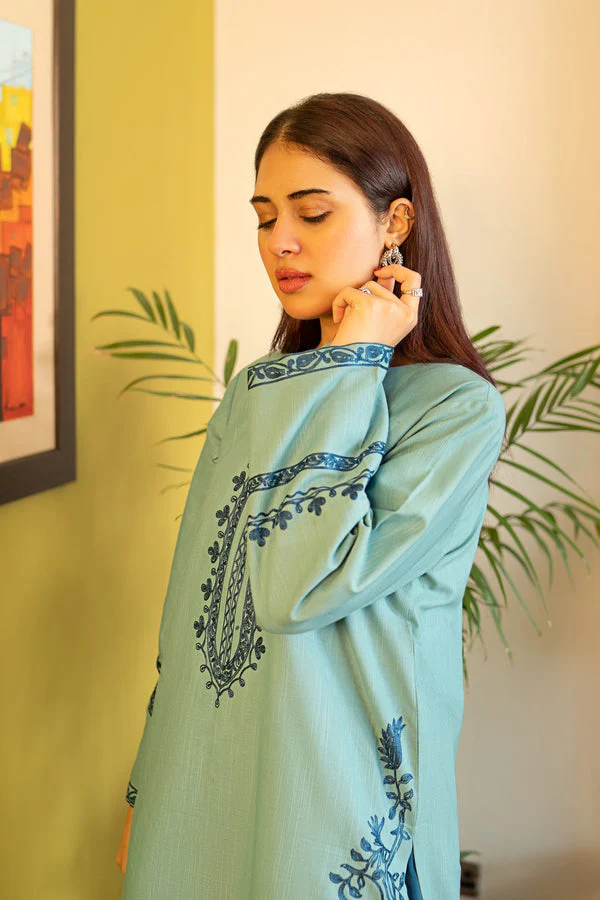 AK-930 Unstitched Fully Embroided Dhanak 2 Piece Suit
